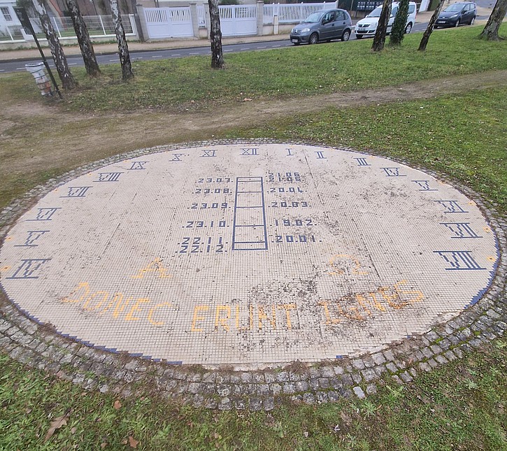 GNOMON de l'Observatoire astronomique de Saint Jean le Blanc